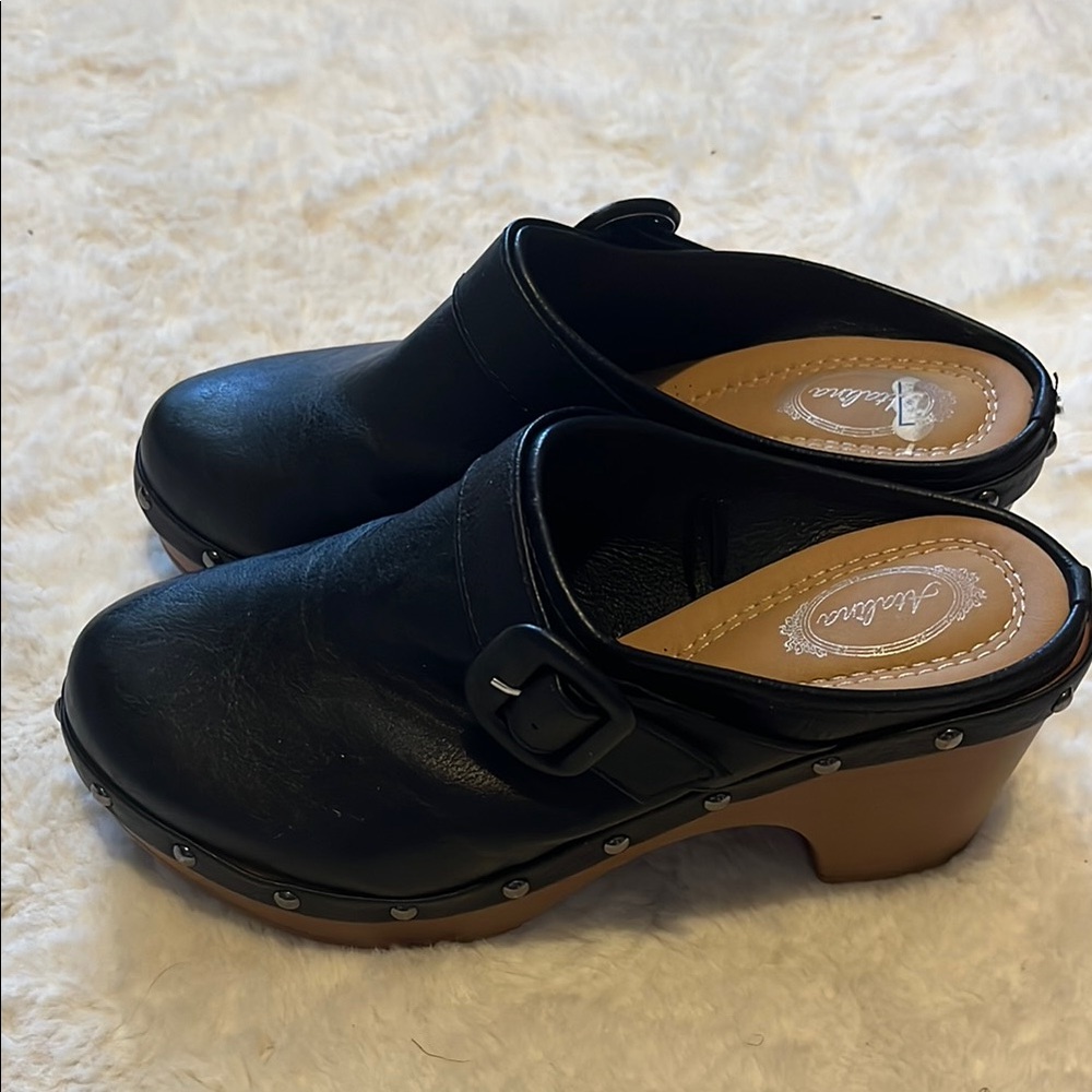 Black faux leather Clogs